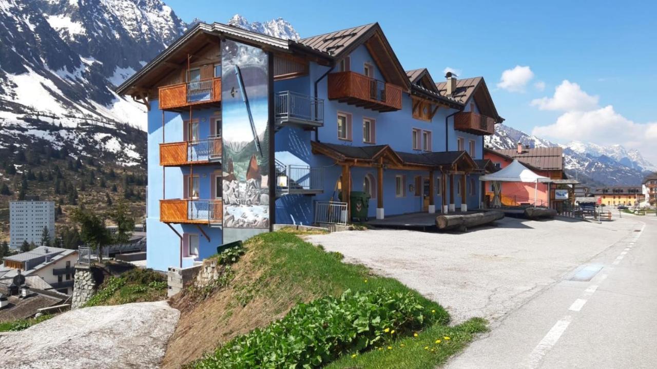 Hotel Cielo Blu Passo del Tonale Exterior photo