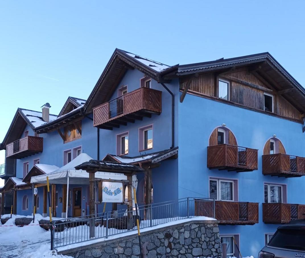 Hotel Cielo Blu Passo del Tonale Exterior photo